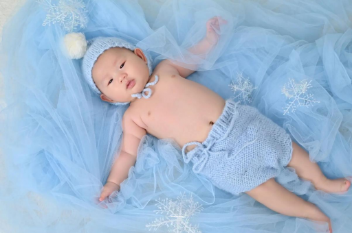 云梦孕妇肚子上长红点